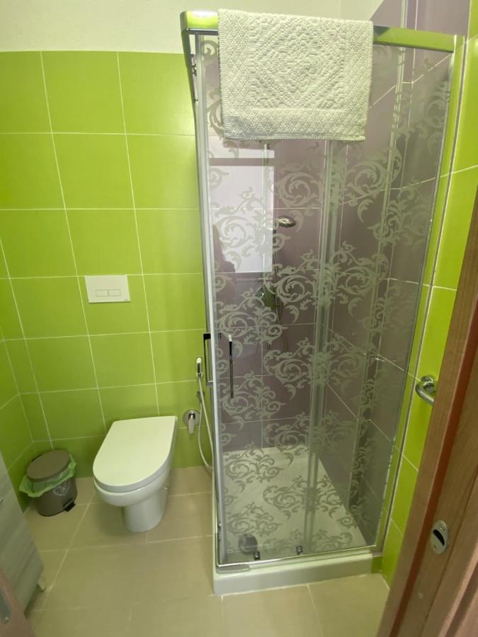 Alojamento de Acomodação e Pequeno-almoço Casa Giuly 181 *